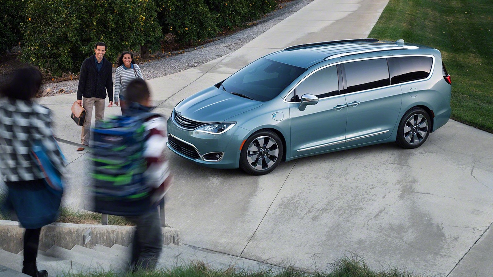 Chrysler Pacifica rental